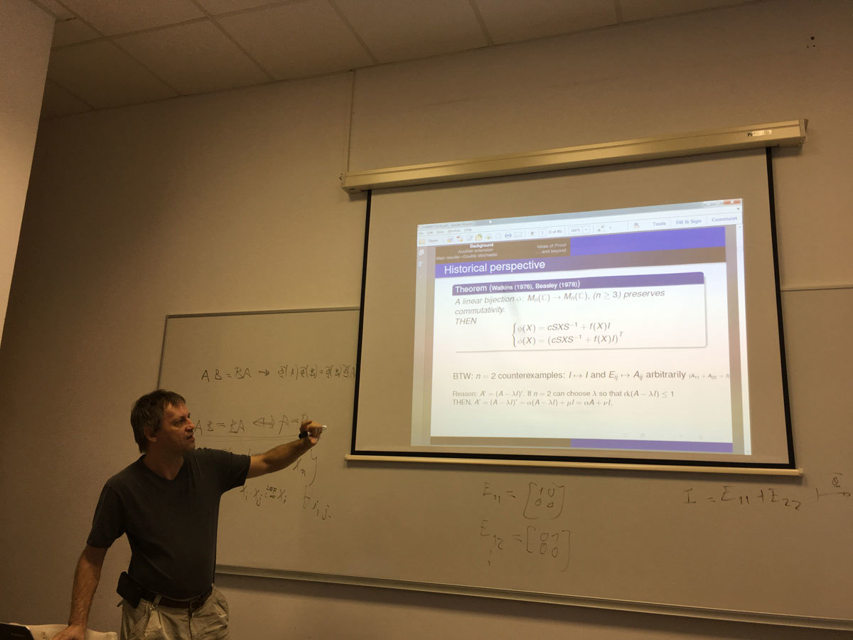 Matrices with extremal commutants and beyond